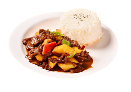 红烧牛肉盖浇饭美食