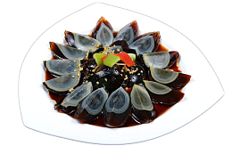 绿色蔬菜美味姜汁松花蛋