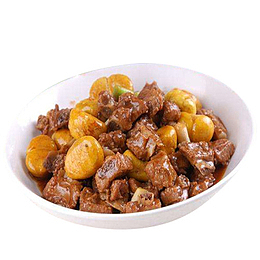盘子里的美食炒排骨