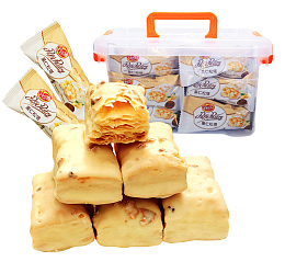 白巧克力果仁松塔