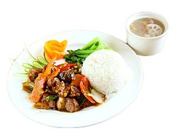 莲藕汤和排骨饭