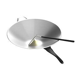 银色金属餐具锅和铲子食物