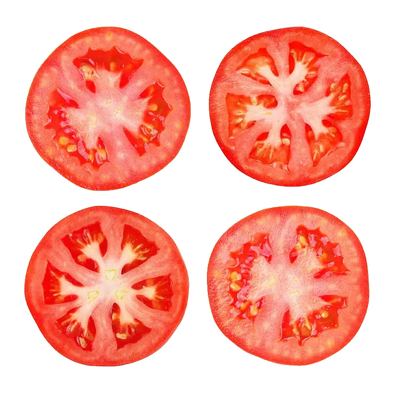 四片切开的红番茄