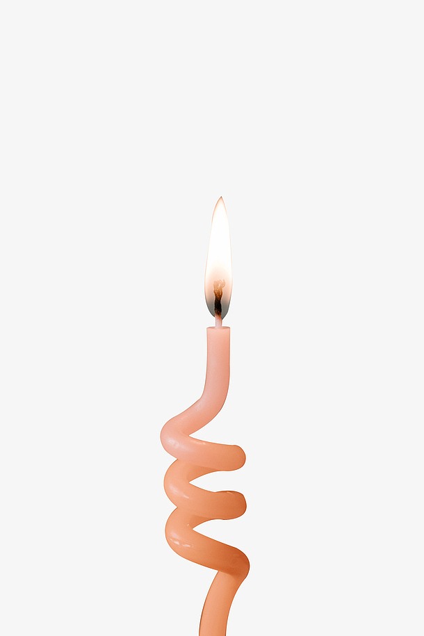 蜡烛  粉色  火  火焰