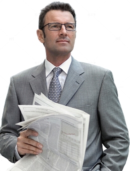 手拿报纸的商人