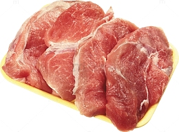 盘子里的切片猪肉