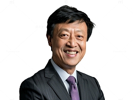 成功中年男性半身像2