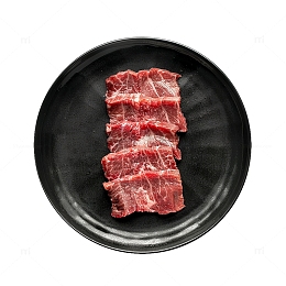 一盘新鲜牛肉