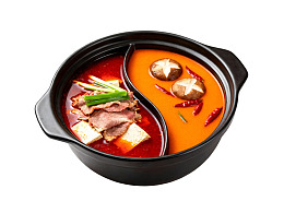 鸳鸯火锅：红汤白肉与辣汤菌菇
