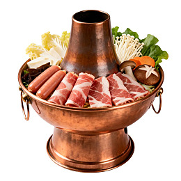 铜锅涮肉食材摆盘图片