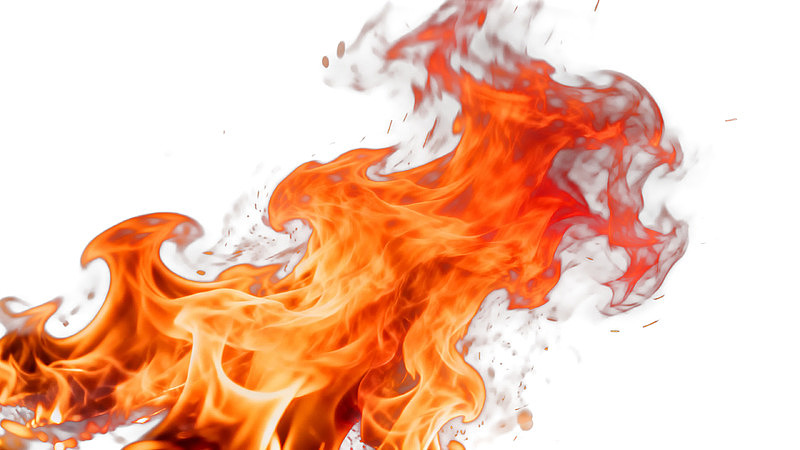 白色背景上的火焰动态特写