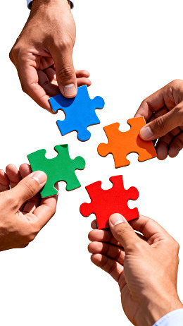 四手拼接彩色拼图块图片