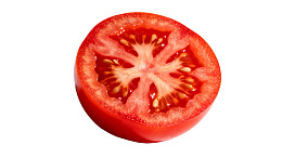 切开的番茄特写图片