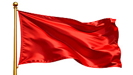 红色旗帜在风中飘扬图片