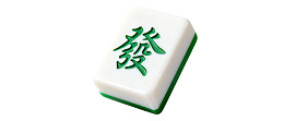 白色麻将牌绿色字‘發’特写