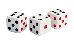 三颗红黑点骰子白色背景