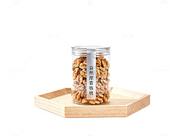 简约玻璃罐装核桃