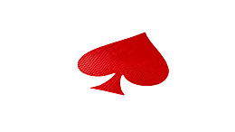 红色扑克牌黑桃符号特写