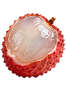 切开的荔枝果肉晶莹剔透