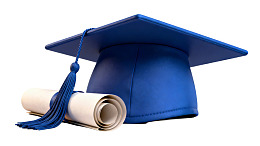 蓝色毕业帽与卷轴图片