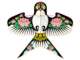 燕子造型风筝饰以莲花图案