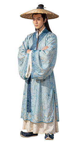 身着蓝色古装头戴斗笠的男子