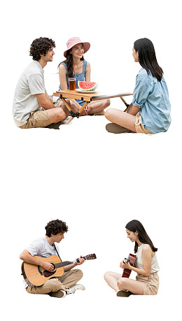 三人围坐分享西瓜音乐相伴