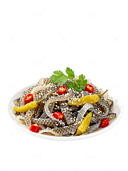 凉拌鱼皮香辣小菜