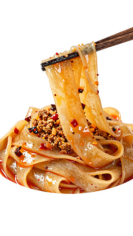 筷子夹起麻辣凉粉图片