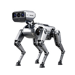 银色四足机器人站立姿态