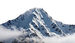雪山巍峨云雾缭绕图片