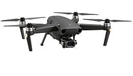 黑色四轴无人机带摄像头