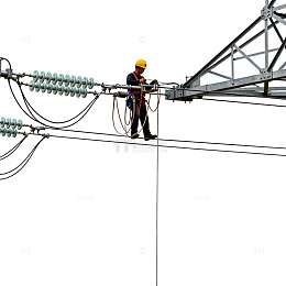 高空作业电线维修现场