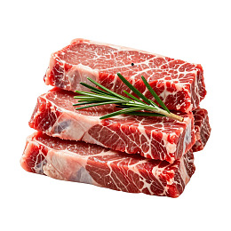 三块带迷迭香的生牛肉片