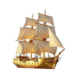 金色帆船模型细节展示