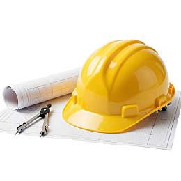 黄色安全帽与工程图纸