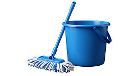 蓝色拖把与水桶组合图片