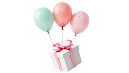 礼盒配气球庆祝场景图片