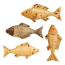 竹编鱼形工艺品展示