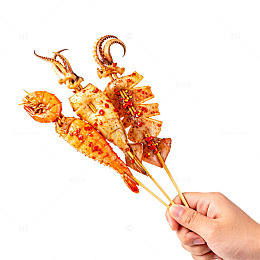 香辣海鲜串美食图片
