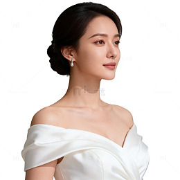 优雅白裙女性肖像写真