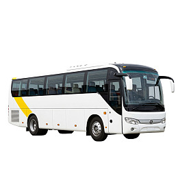 白色旅游大巴车侧面展示