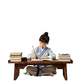 古装女子书桌前书写图片