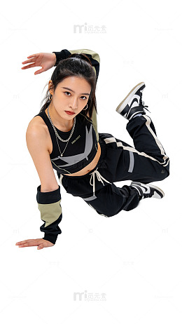 潮流风街舞女孩动态姿势设计素材