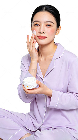 简约风护肤女性使用面霜设计素材