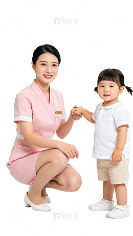 写实风母婴护理人员与幼儿合影设计素材